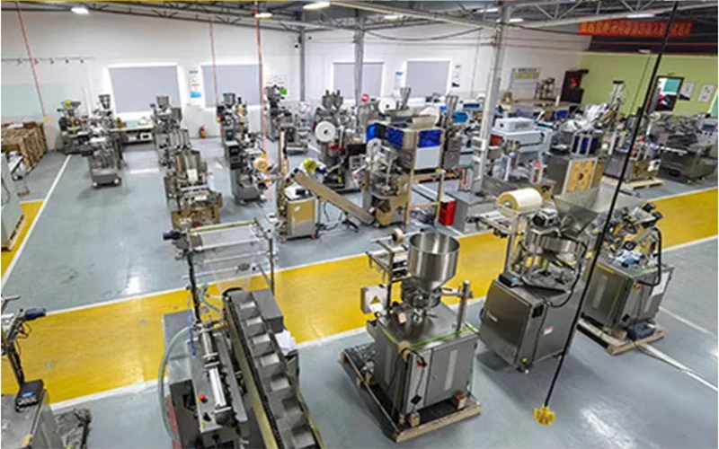 Fully Automatic Cling Film Garbage Bag Daily Necessities Cartoning Machine with Filling Function Chinese Packaging Machinery