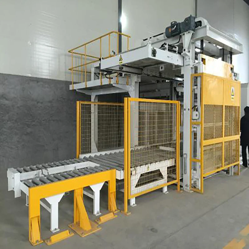 The gantry - type high - position palletizer is suitable for palletizing heavy objects with high load, has strong stability, a wide working range. It is produced by Benson manufacturer.
